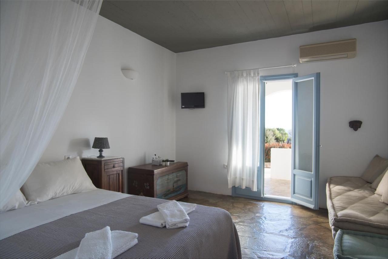 Oliaros seaside lodge Agios Georgios  Exterior foto