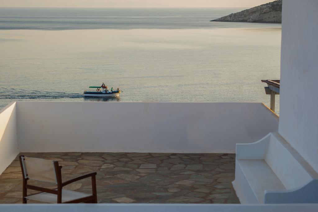 Oliaros seaside lodge Agios Georgios  Exterior foto